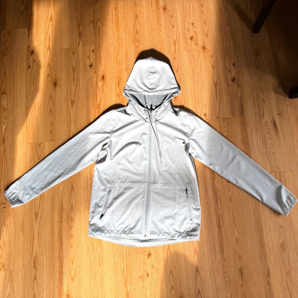 Vuori Womens Outdoor Trainer Shell